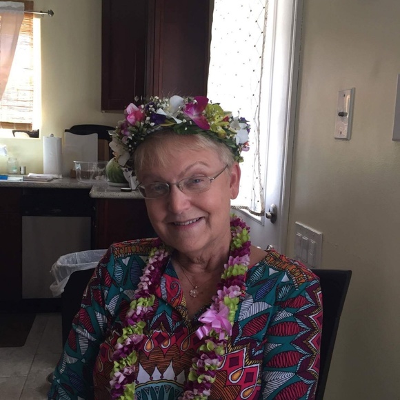 Meet your Posher, Barbara - Picture 3 of 3